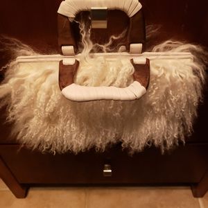 MICHELLE MONROE WHITE FAUX HANDBAG WITH VEST